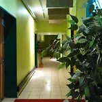 מלון Penthouse Backpackers