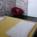 Penthouse Backpackers *