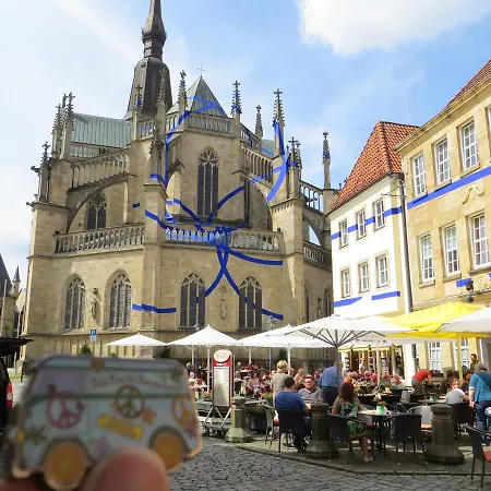 Penthouse Backpackers Hotel