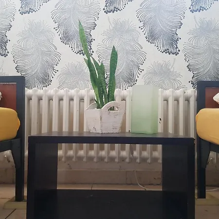 Hotel Penthouse Backpackers *