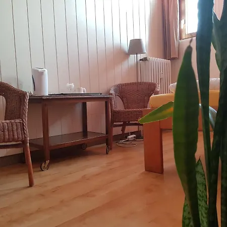 Penthouse Backpackers Hotel